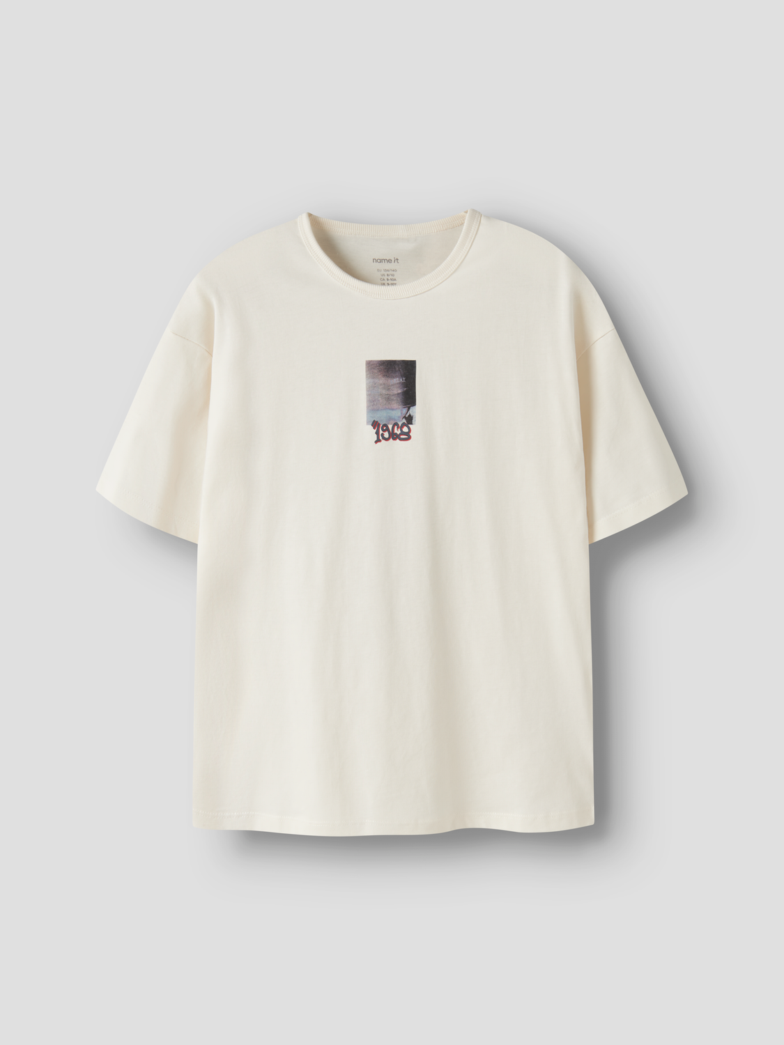 model_shot-front